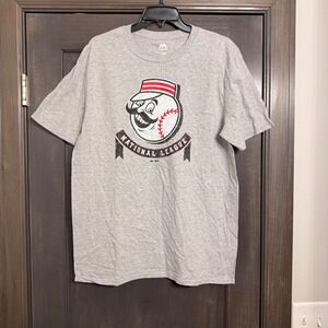 Majestic NWOT Cincinnati Reds Mr Redlegs National League T-Shirt Mens Large L